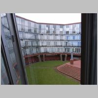 Florey Building (1967-72), photo by Steve Cadman, flickr.jpg